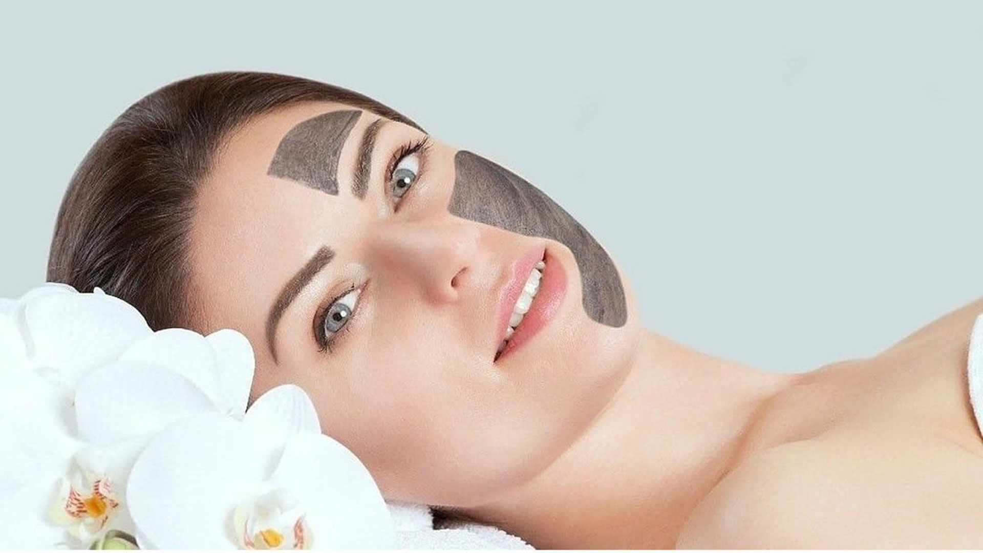 Hollywood Peel + 1064nm: El Dúo Dinámico contra las Manchas (y por qué no siempre verás «escarchado»)