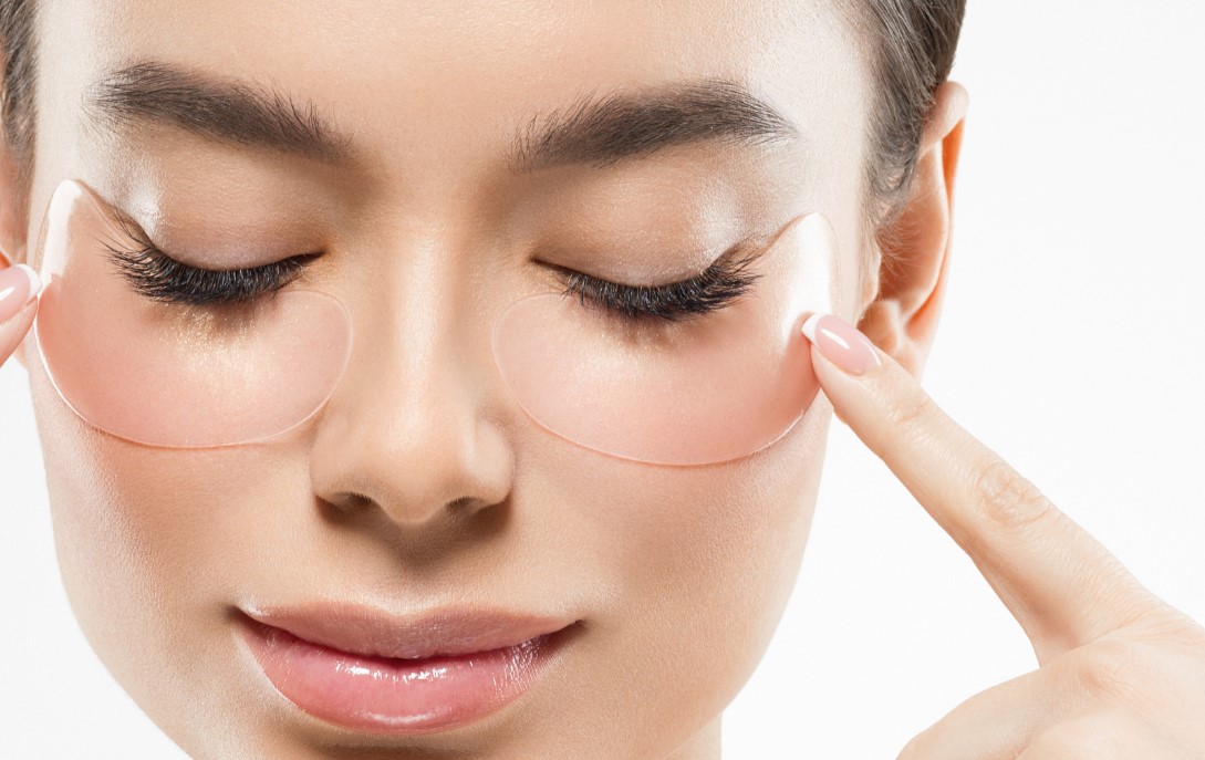 Adiós a las Bolsas en los Ojos: La Revolución de los Tratamientos No Invasivos